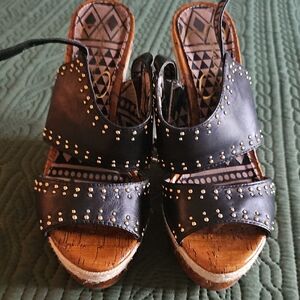 Jessica Simpson Womens Size 7.5 M Black Faux Leather Stood Wedge Sandals